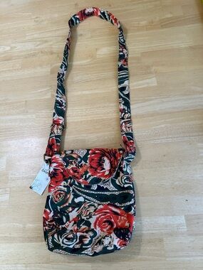 Floral Crossbody Bag in Red & Green - OPQRSTU